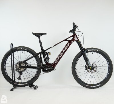 Mondraker Crusher RR translucent red carbon Testrad 2024