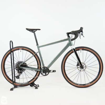BMC UnReStricted AL ONE metallic grey green Ausstellungsrad 2024
